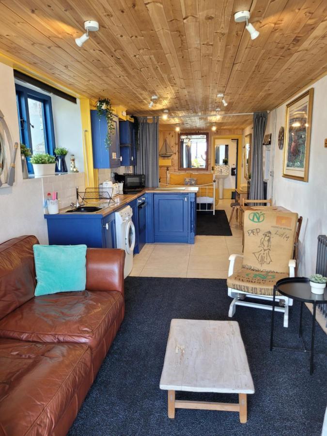 The Old Boat House Apartment Карлингфорд Екстериор снимка